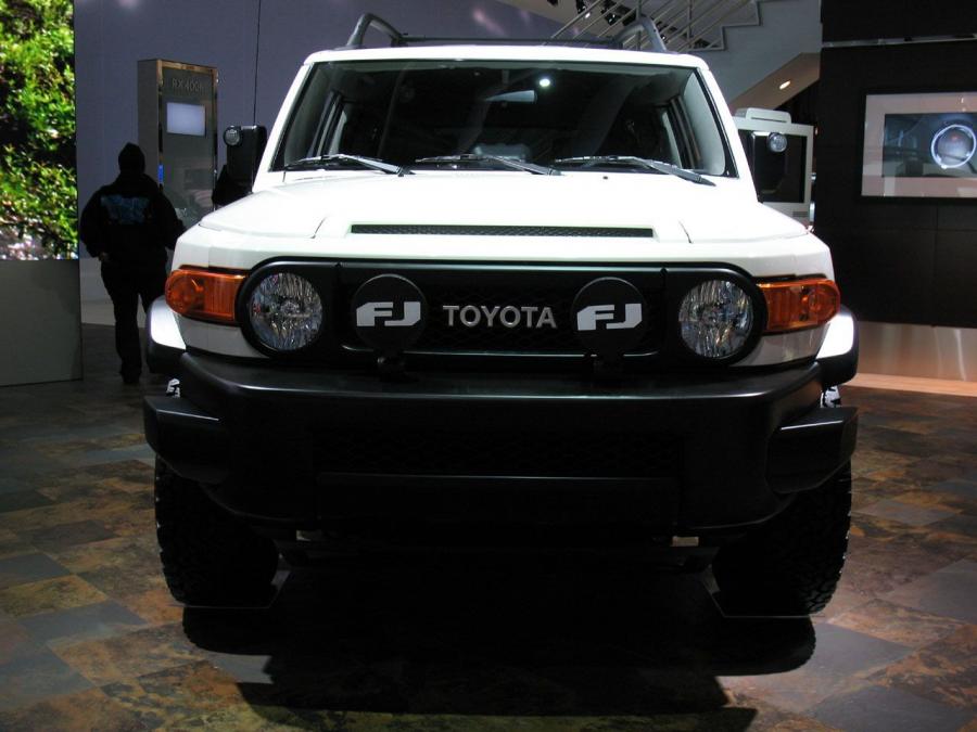  Toyota FJ Cruiser Trail Teams Edition 2008 года  (фото 6 из 20)